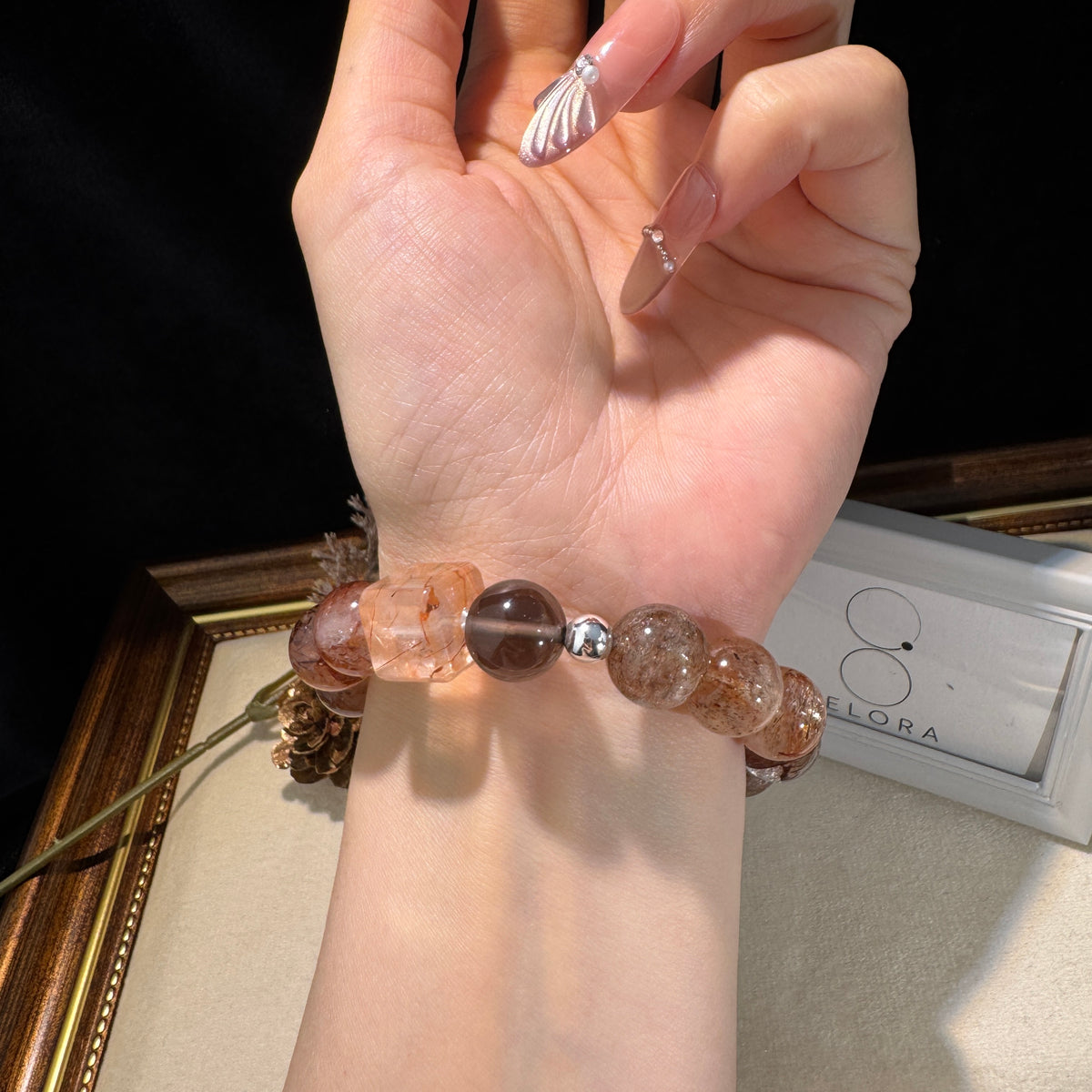 ブラウン系ブラックスーパーセブン繊維インクルージョン 方糖パーツデザインブレスレット